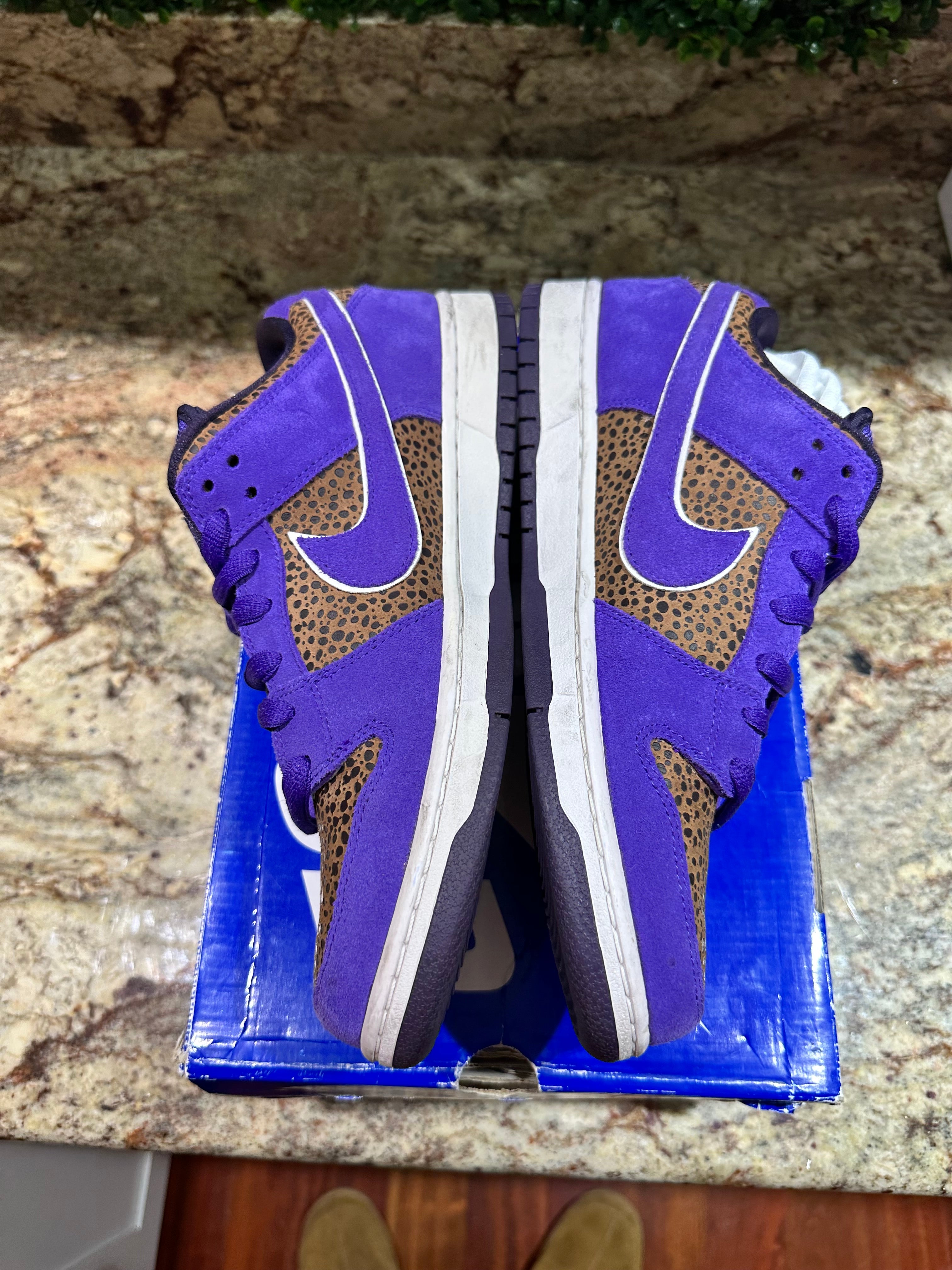 SIZE 9.5M - NIKE SB DUNK LOW “KENNY POWERS / PURPLE SAFARI”