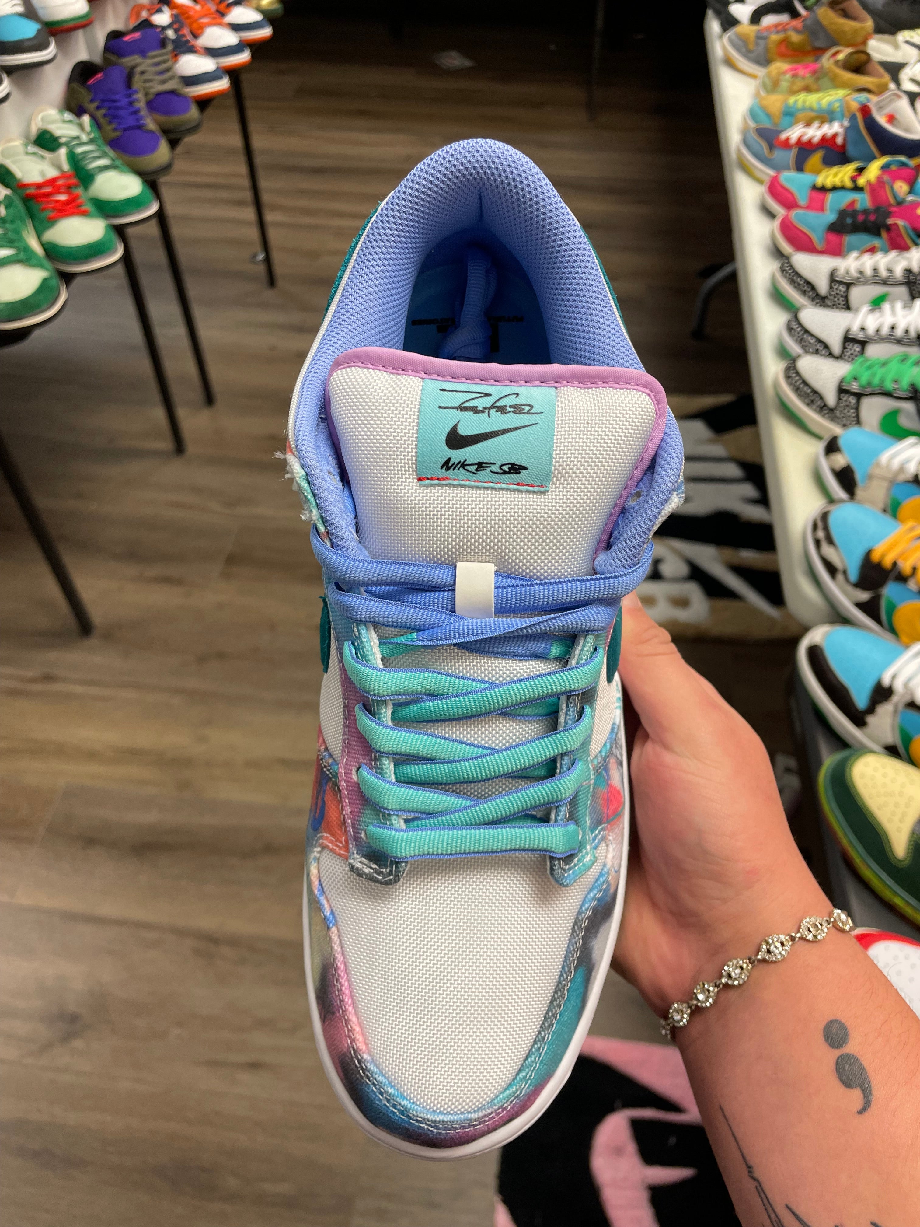 SIZE 11M NIKE SB DUNK LOW ‘FUTURA’