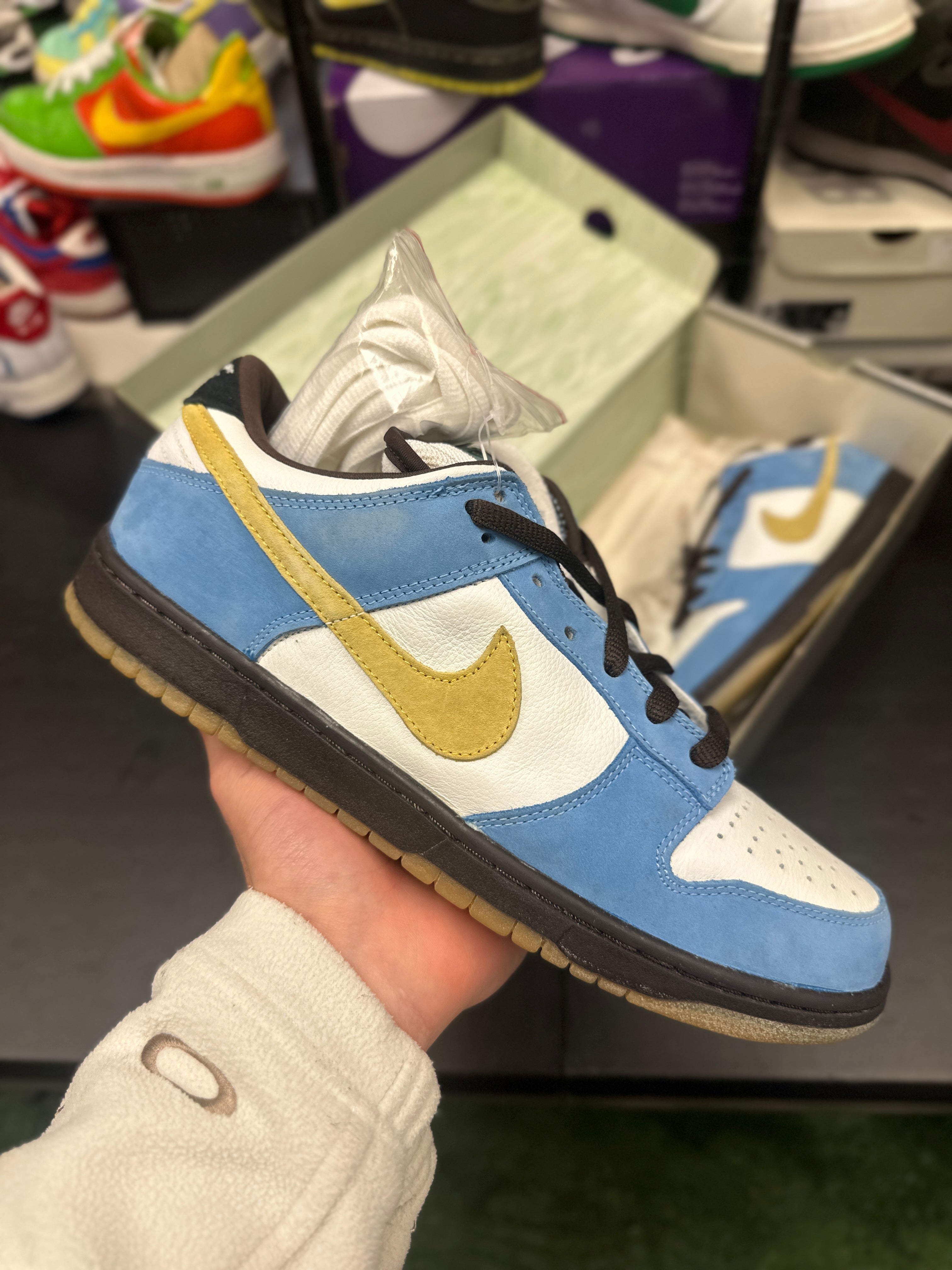 SIZE 10.5M - NIKE SB DUNK LOW „HOMER SIMPSON”