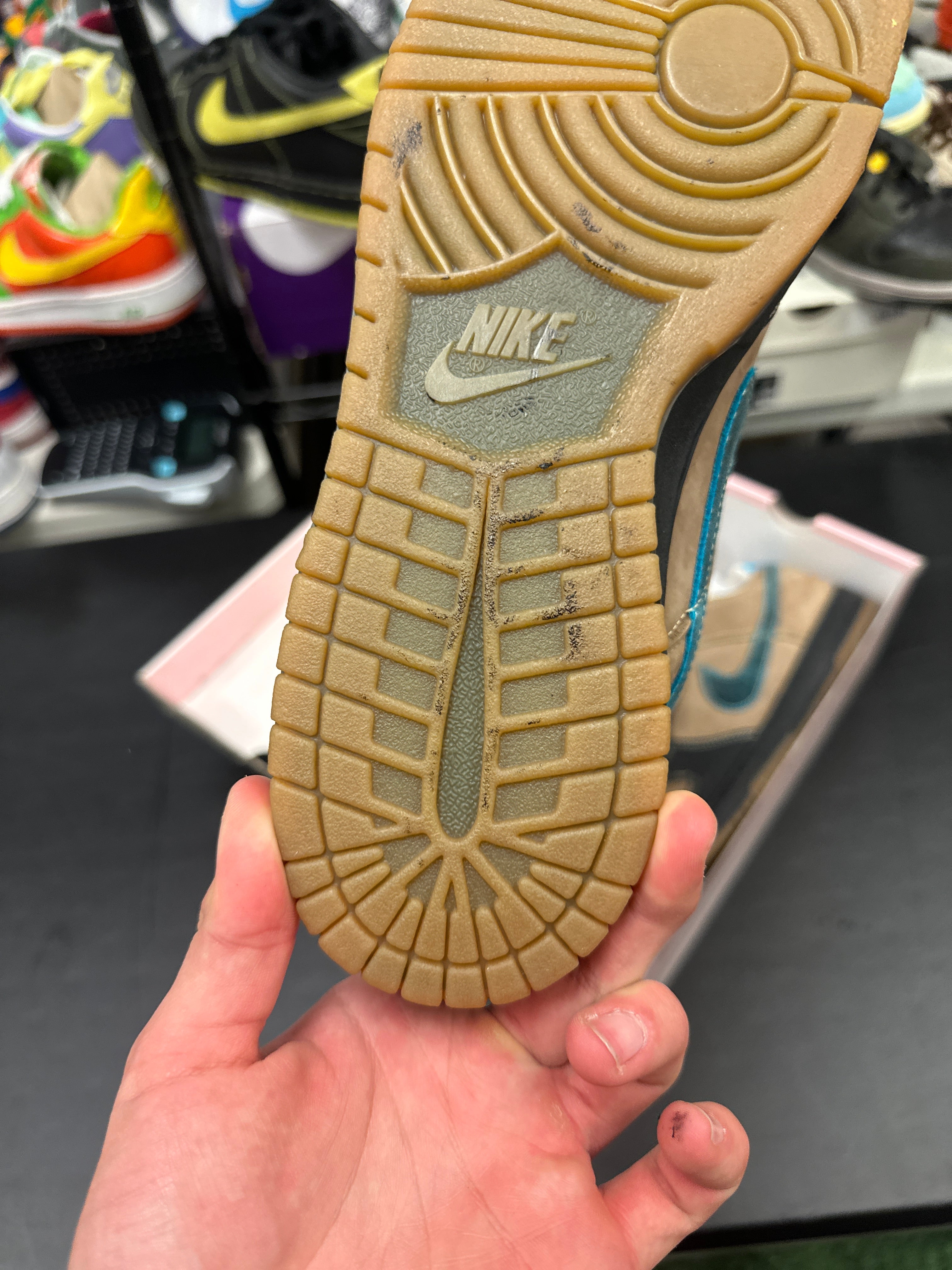 SIZE 10M - NIKE SB DUNK LOW ”SLAM CITY”