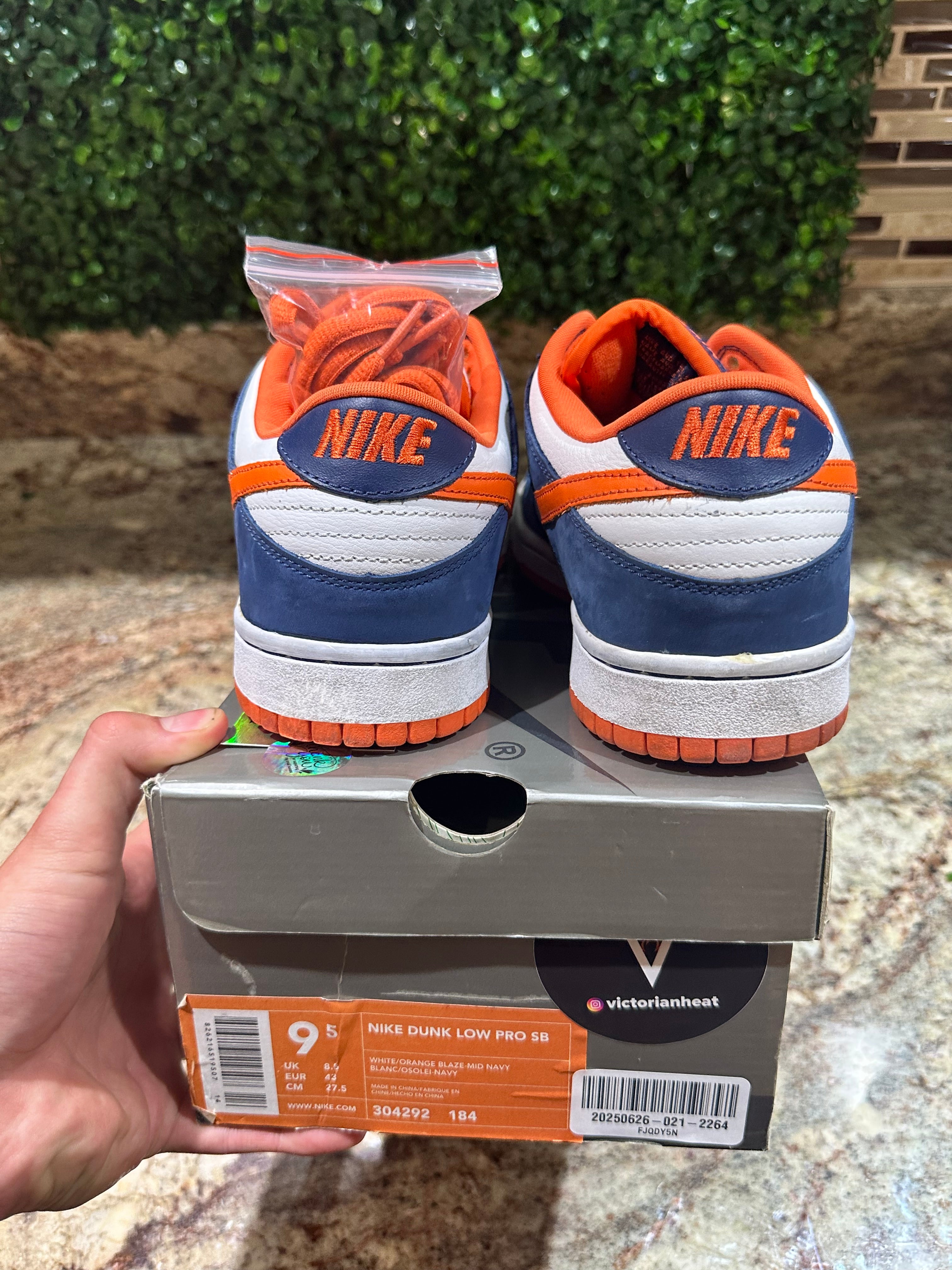 SIZE 9.5M - NIKE SB DUNK LOW “DENVER BRONCOS”