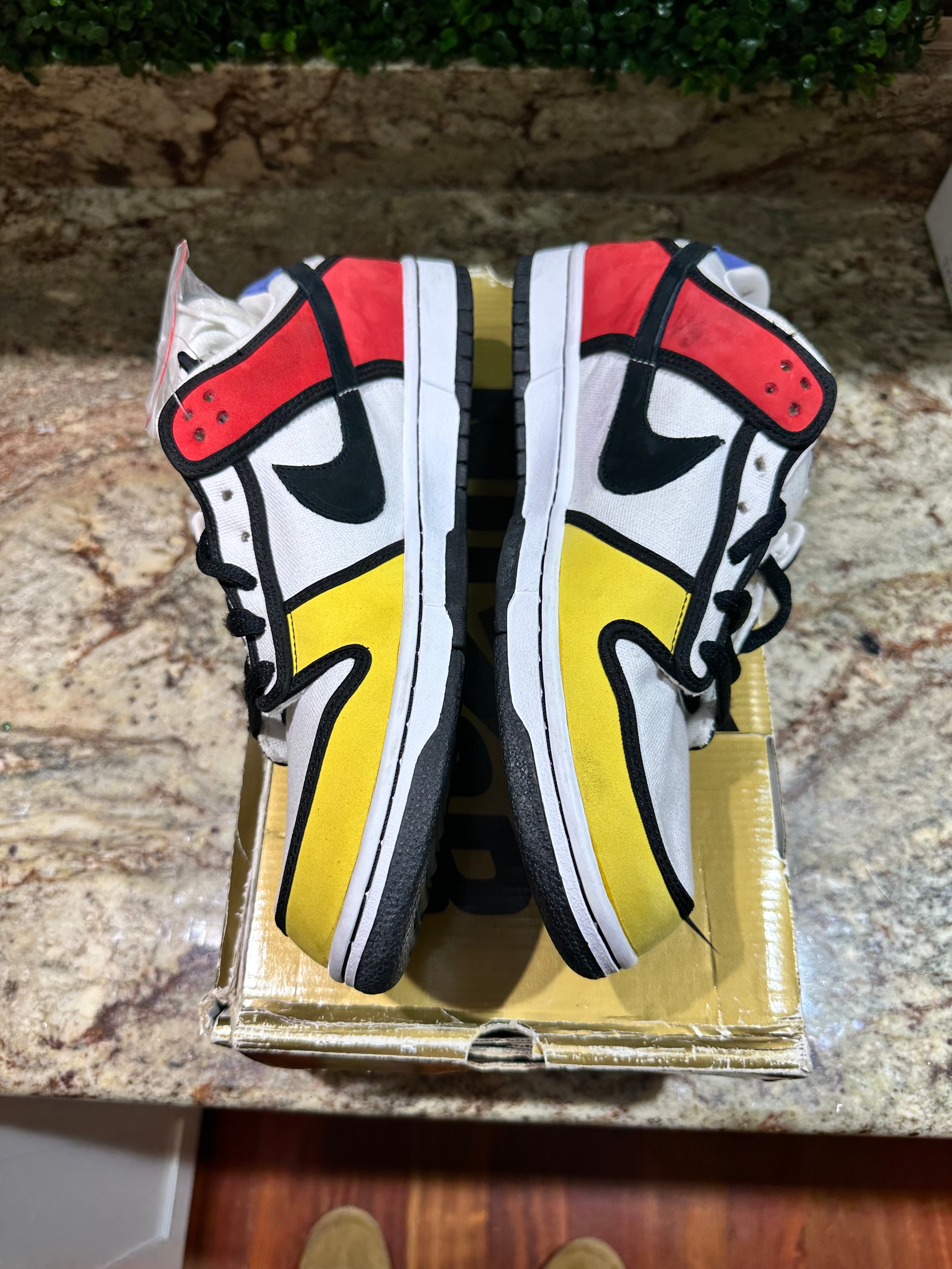 SIZE 11.5M - NIKE SB DUNK LOW “PIET MONDRIAN”