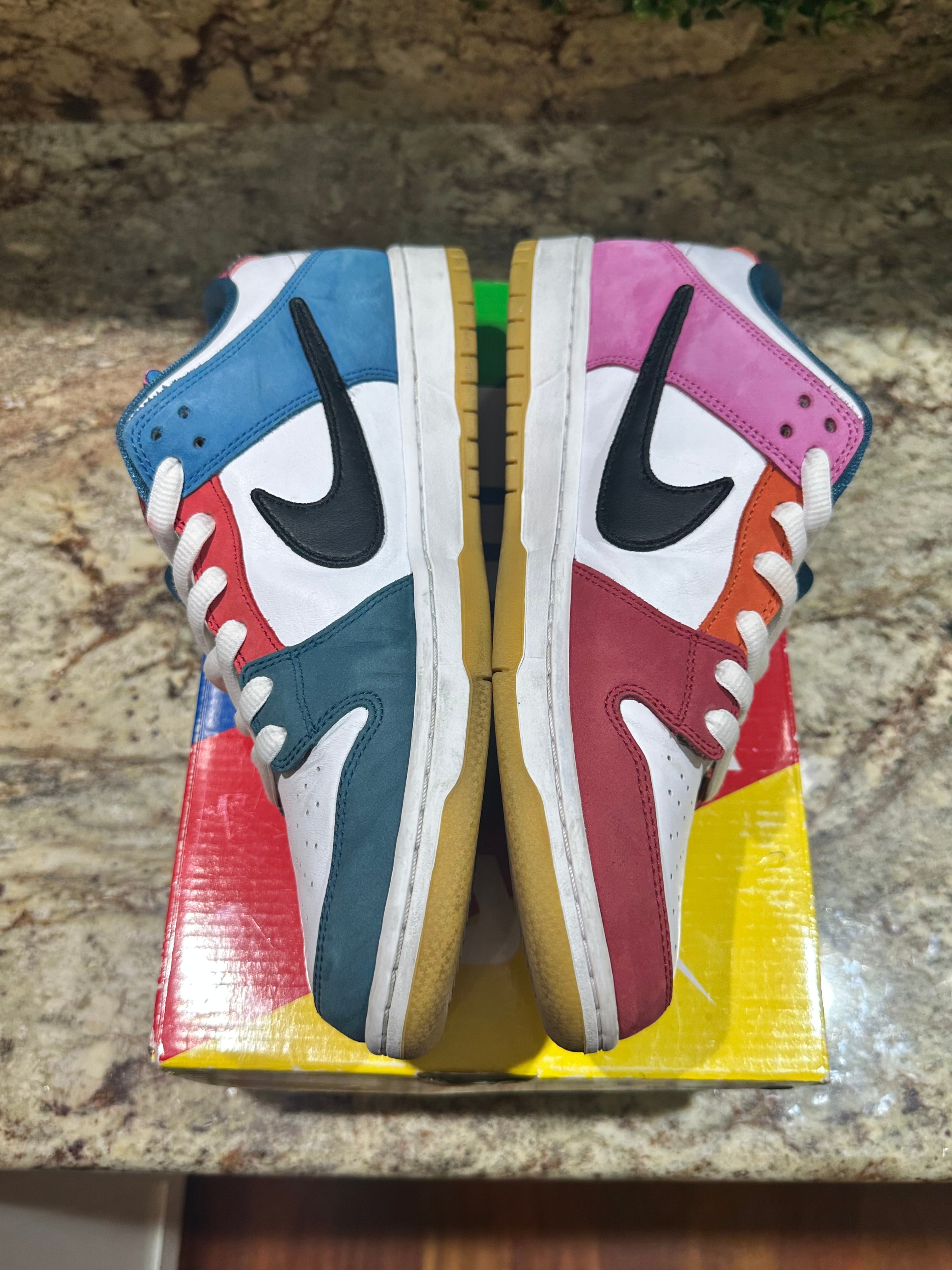SIZE 10.5M - NIKE SB DUNK LOW “PARRA FNF”