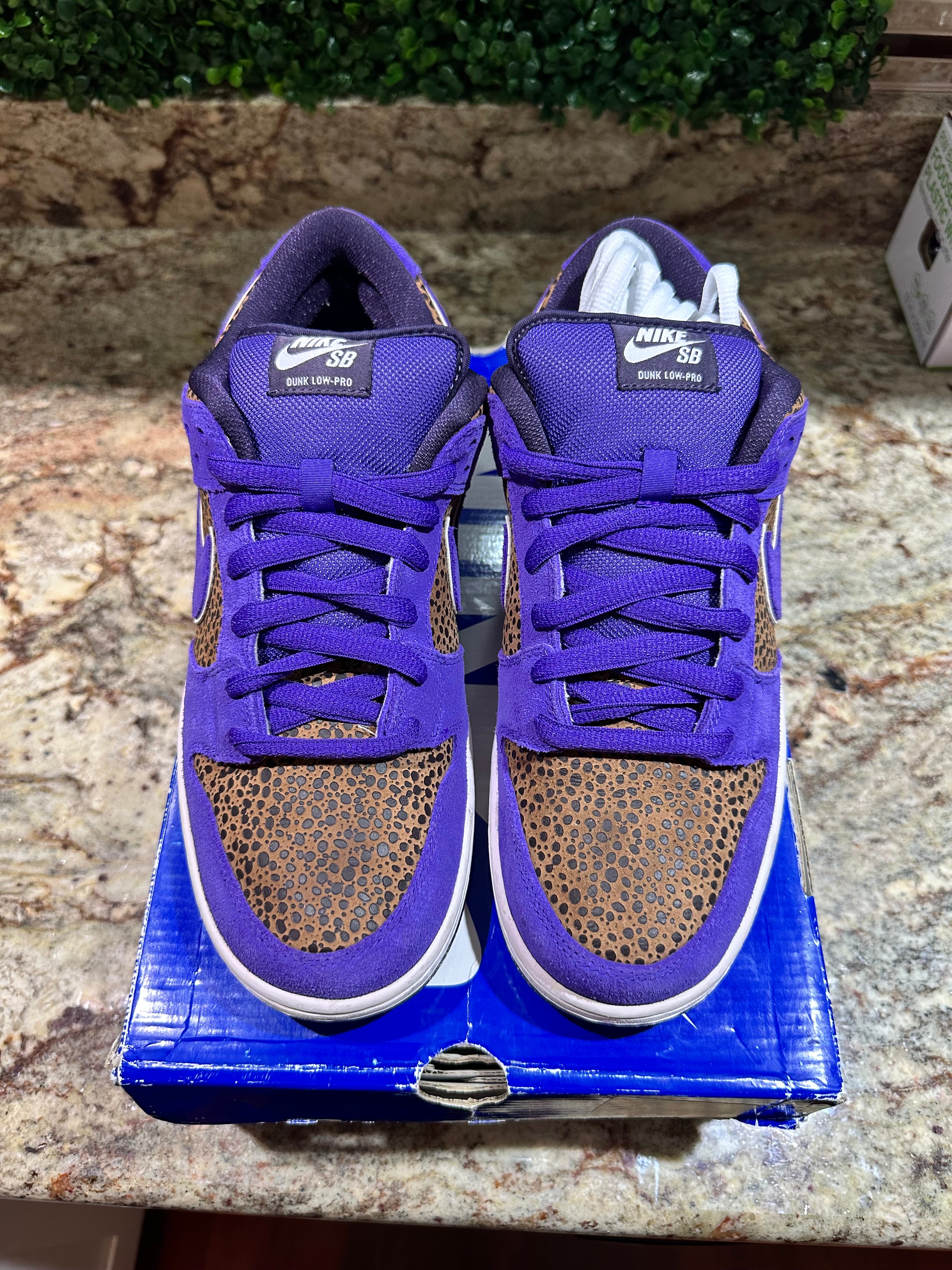 SIZE 9.5M - NIKE SB DUNK LOW “KENNY POWERS / PURPLE SAFARI”