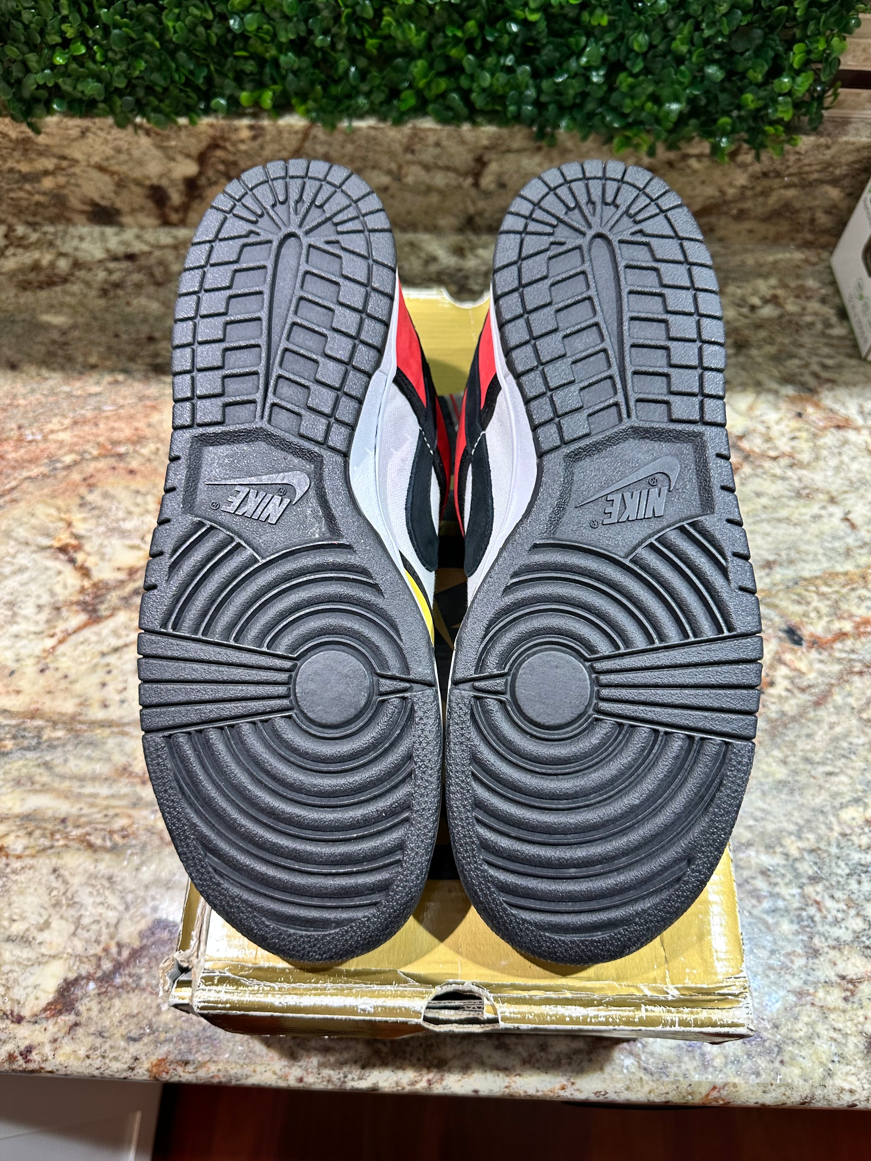 SIZE 11.5M - NIKE SB DUNK LOW “PIET MONDRIAN”